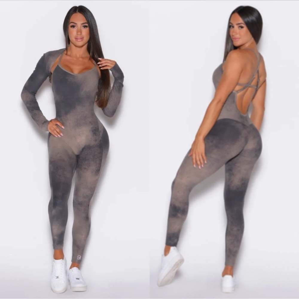 Bombshell sports wear sexy workout body suit